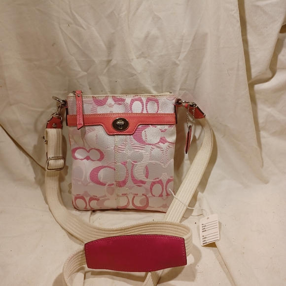 Coach crossbody - Picture 1 of 10